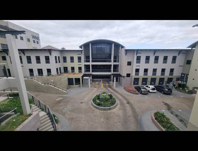 222M² OFFICE TO LET IN CENTURY CITY